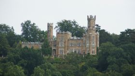 Elbschlösser - Schloss Eckberg.JPG