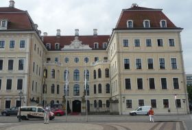 Taschenbergpalais.JPG
